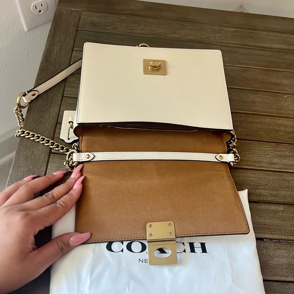 SOLD - Picture 4 of 10